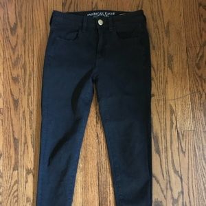 American eagle black hi-rise jegging (us 2)